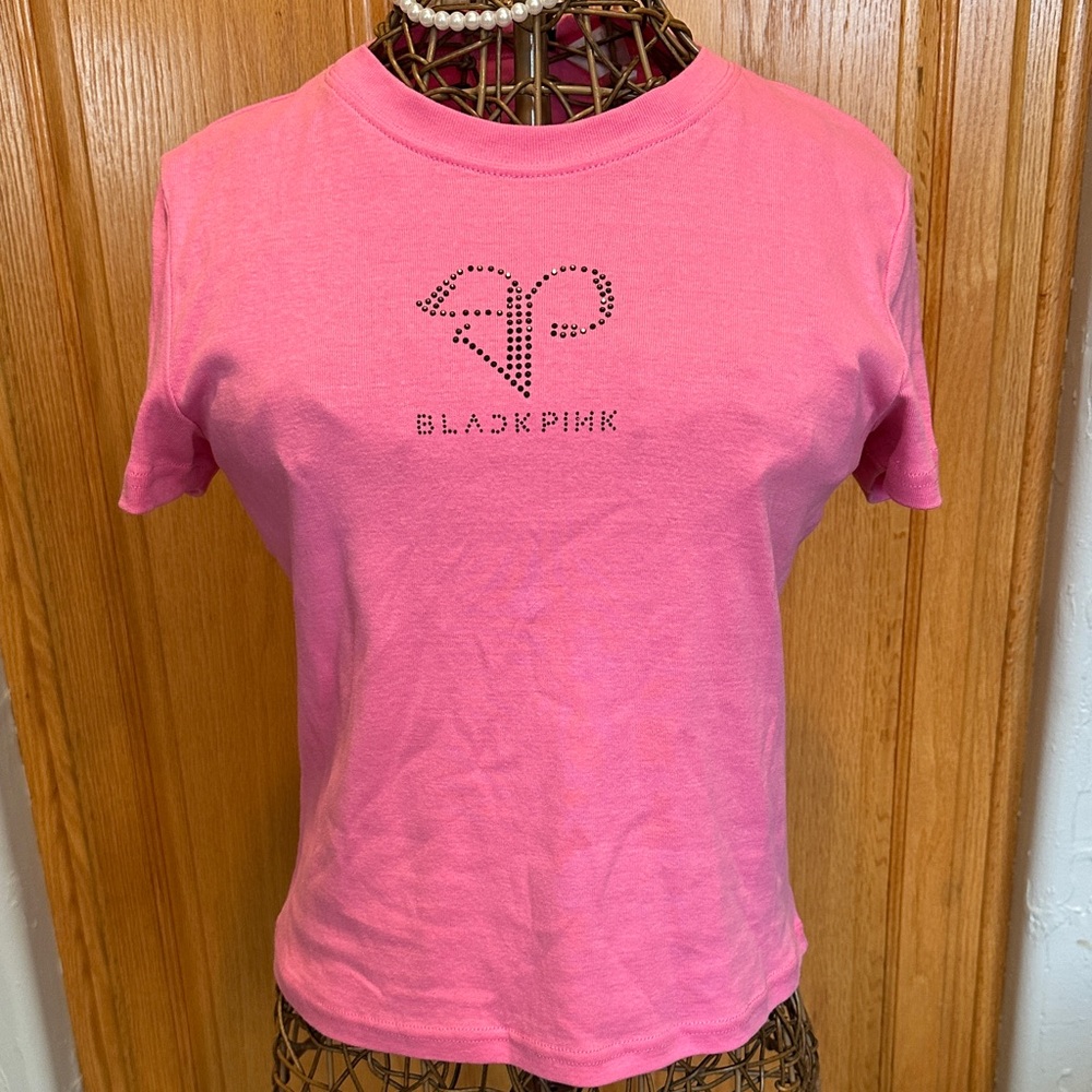 H&M Divided Black Pink Graphic Short Sleeve Tee, Size Large. 100% Cotton